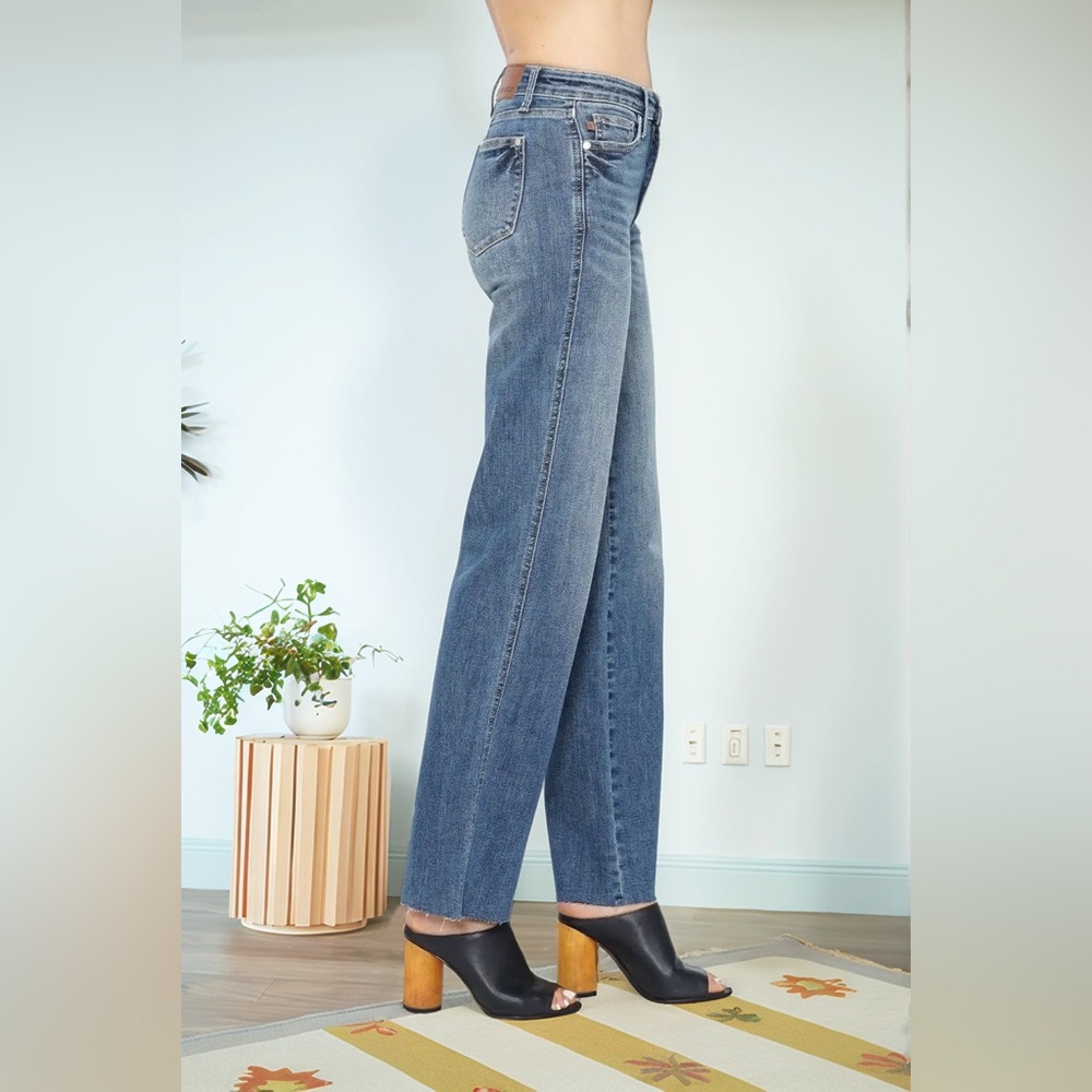 Judy Blue Tummy Control Straight Jeans 32” INSEAM - Picture 5 of 5